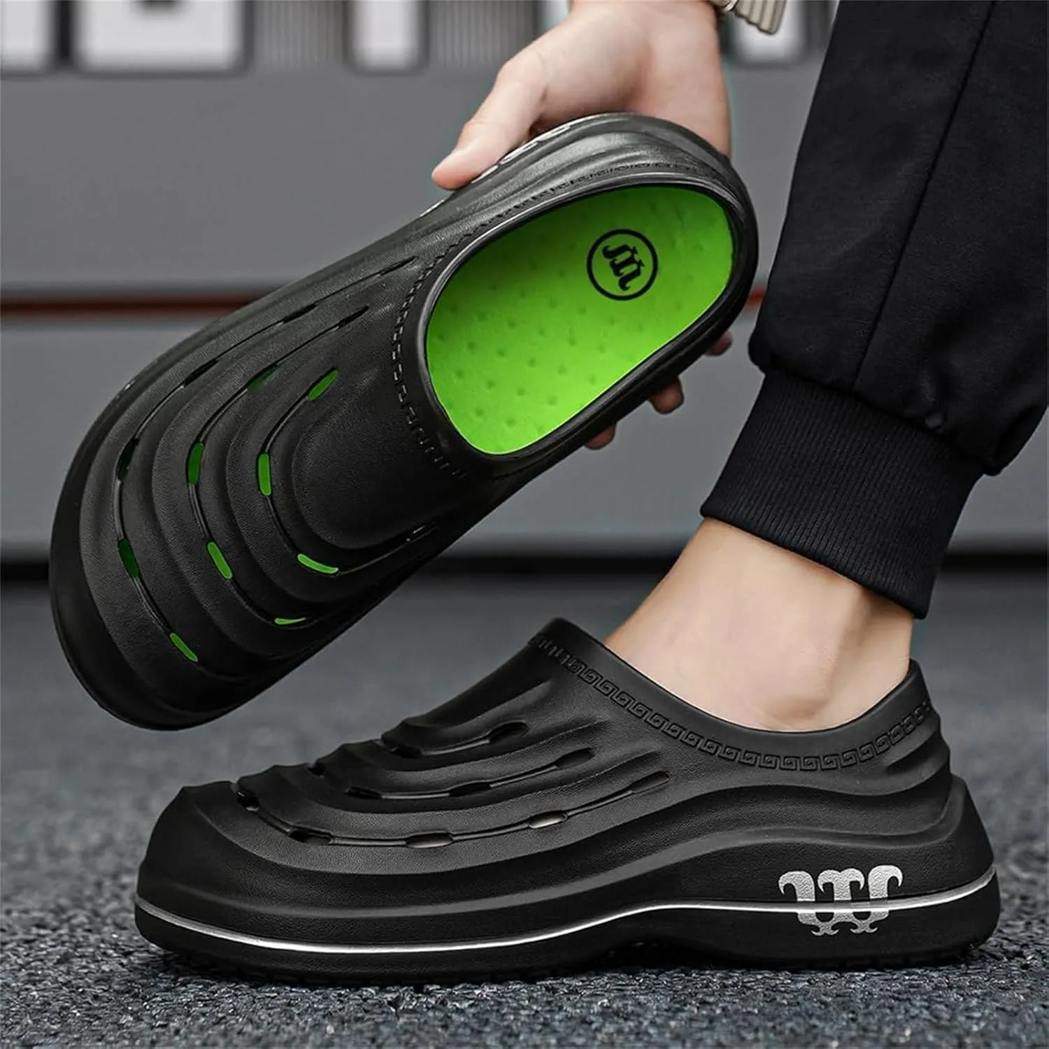 Armadillo Clogs for Nurses Chef Shoes Men Nonslip Work Shoes Women Kitchen Restaurant Slip Resistant Lightweight Waterproof for Food Service Nursing Shoe Casual Walking Footwear Oil Non-Slip Working