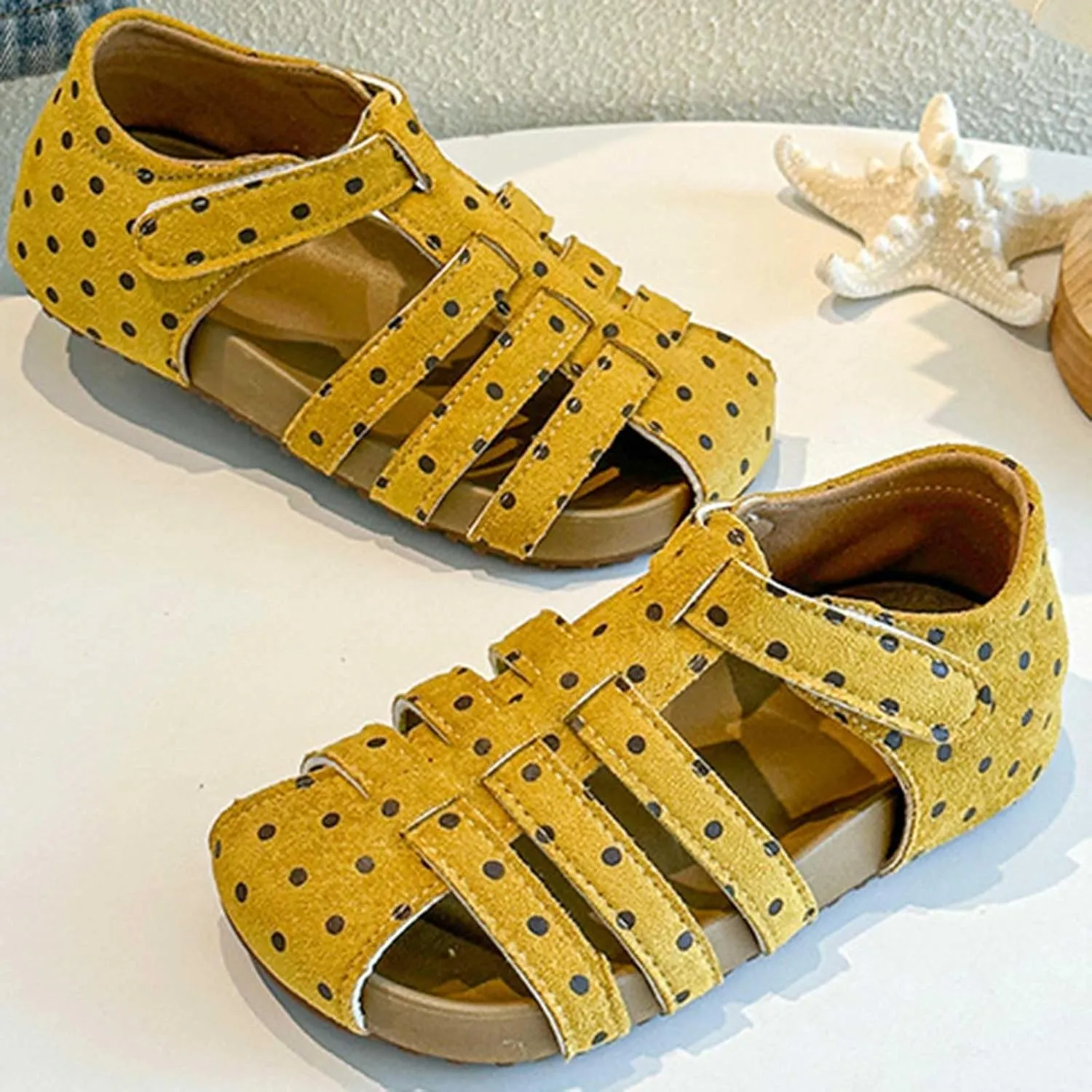 Dress Sandals Ankle Strap Girls Polka Dot Sandals Children's Hollow Breathable Closed Toe Beach Shoes Girls Shoes