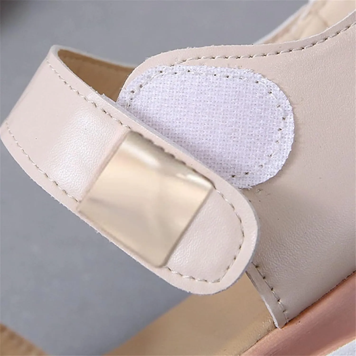 Fashion Summer Women Sandals Flat Thick Bottom Open Toe Hook Loop Solid Color Casual Sandals for Women Dressy Flat