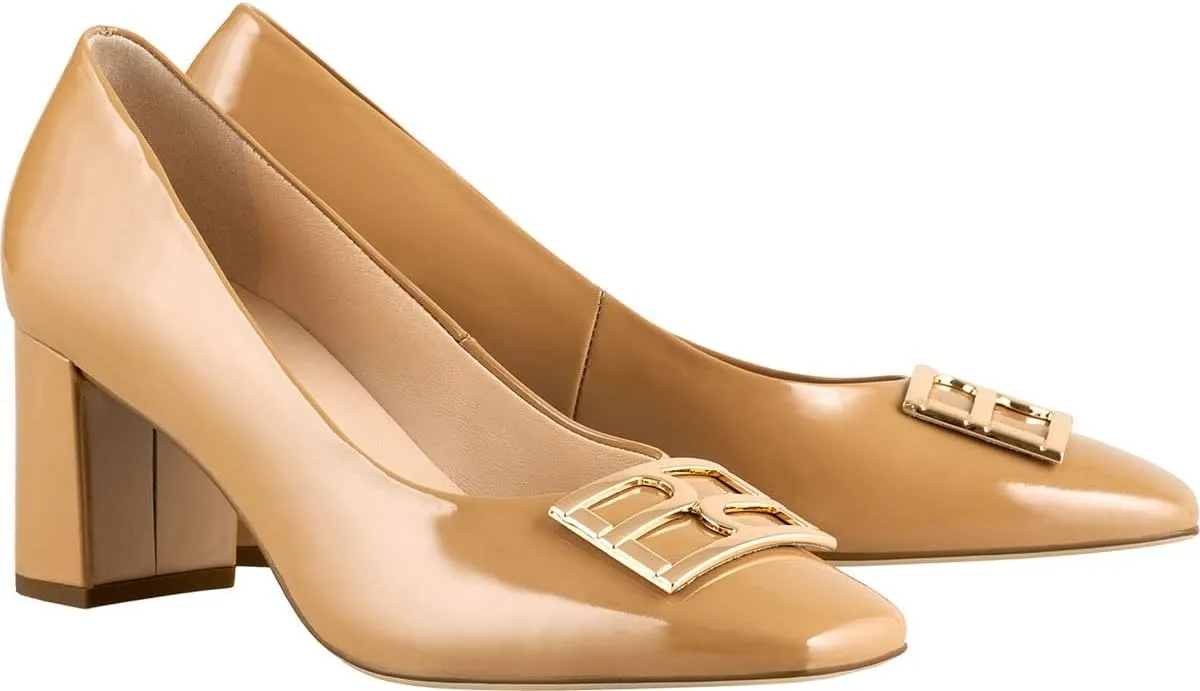 HÖGL Women's Closed-Toe Pumps
