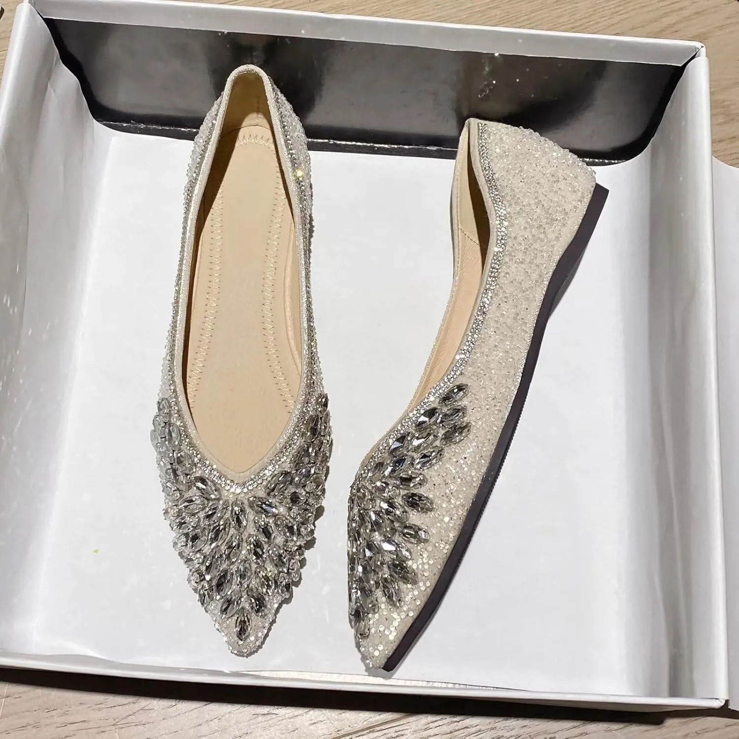 HuangTaiJi Qing Women's Pearl Rhinestone Pointed Toe Ballet Flats Dressy Comfortable Flat Shoes Slip-On Loafers Elegant Shoes