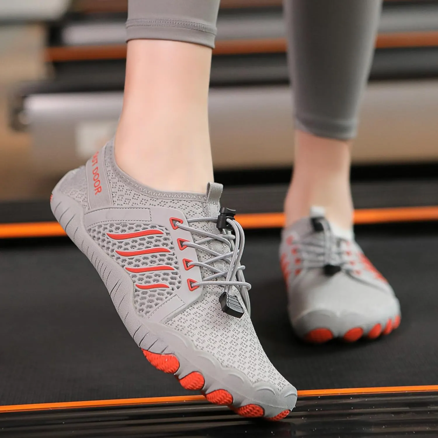 Men Sports Shoes Fashionable New Pattern Color Matching Couple Style Flat Bottomed Quick Sneaker Shoes for Men Workout