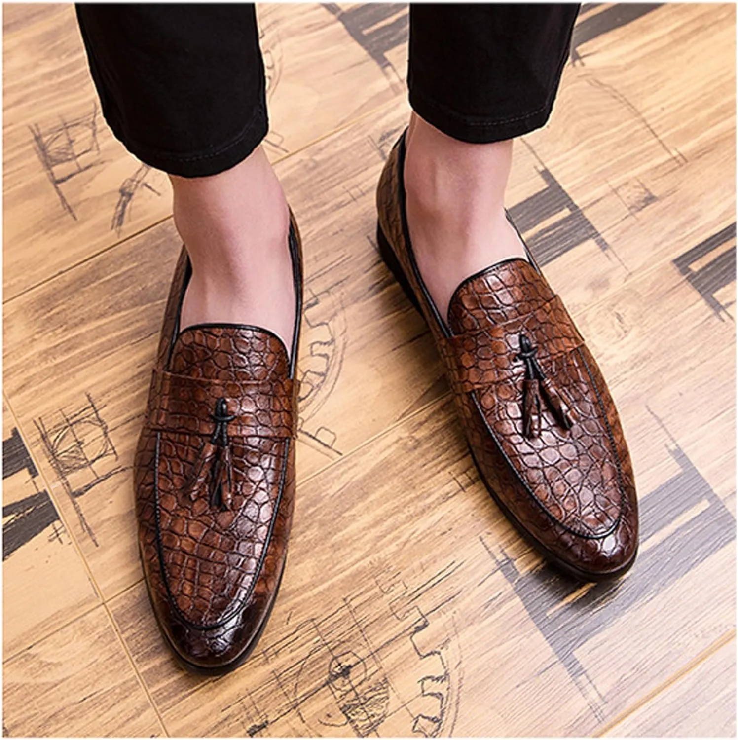 Men's Crocodile Printed Leather Tassel Loafers Classic Retro Slip-On Wing Tips Penny Dress Shoes for Party Dating Prom Business