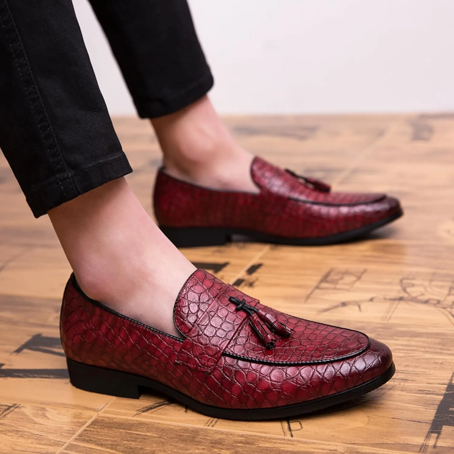 Men's Leather Tassel Slip-on Penny Loafers,Fashion Retro Print Business Formal Oxfords,Comfortable Non-Slip Classic Party Dress Shoes