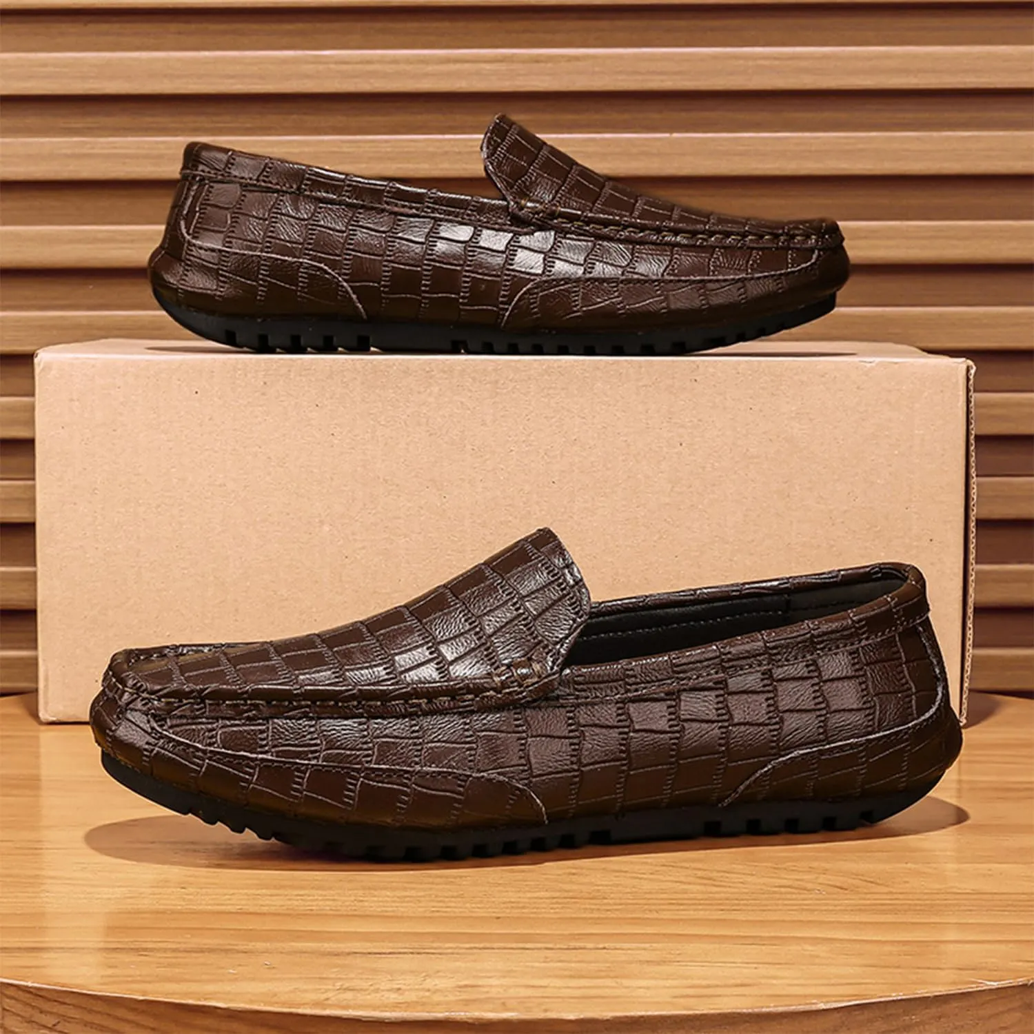 Men's Penny Loafers Crocodile Pattern Leather Loafers Soft Lightweight Black Slip-On Driving Moccasins Boat Shoes