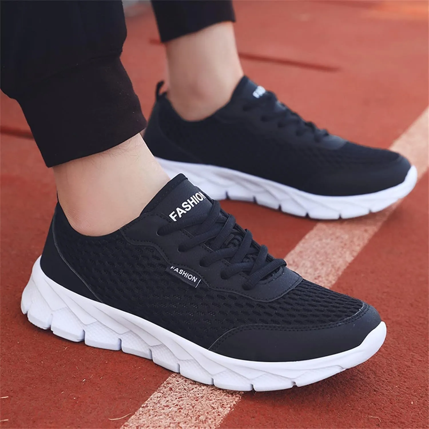 Mens Running Shoes Mesh Breathable Fashion Sneakers Lace Up Platform for Hiking Tennis Wide Feet Casual Trainers Comfortable Sneaker Non-Slip Lightweight Summer Shoes