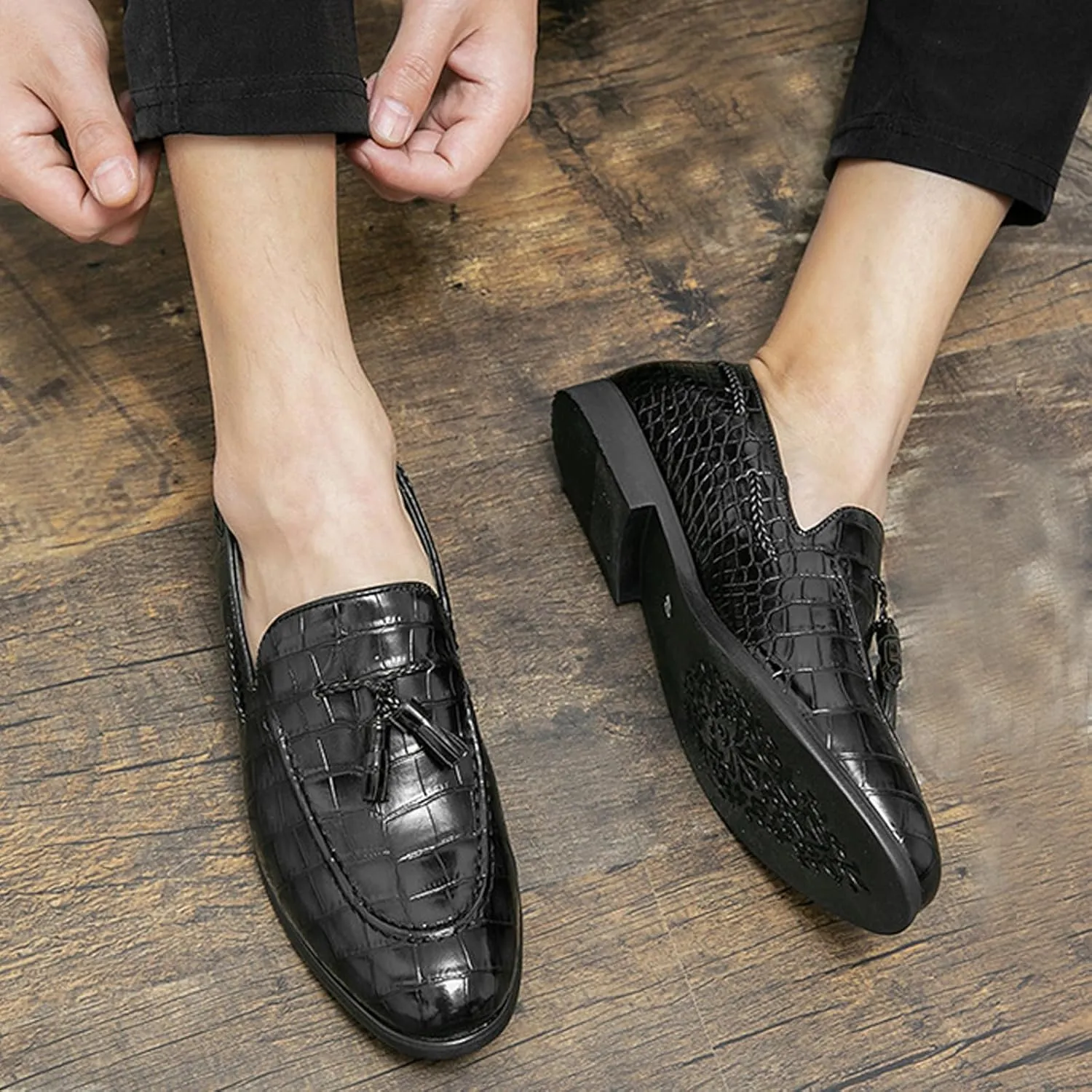 Mens Stone Grain Leather Tassel Slip On Dress Loafers Retro Low Heels Pointed Toe Penny Shoes for Formal Business Wedding Office