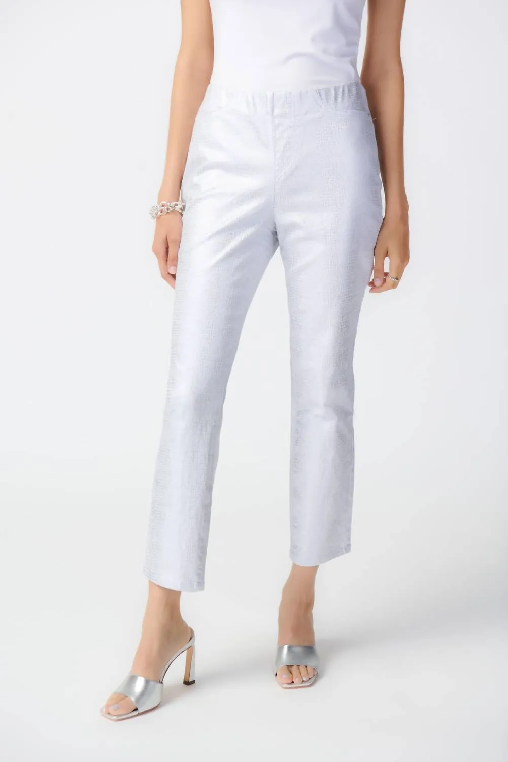 Metallic Slim Crop Pants In White/silver