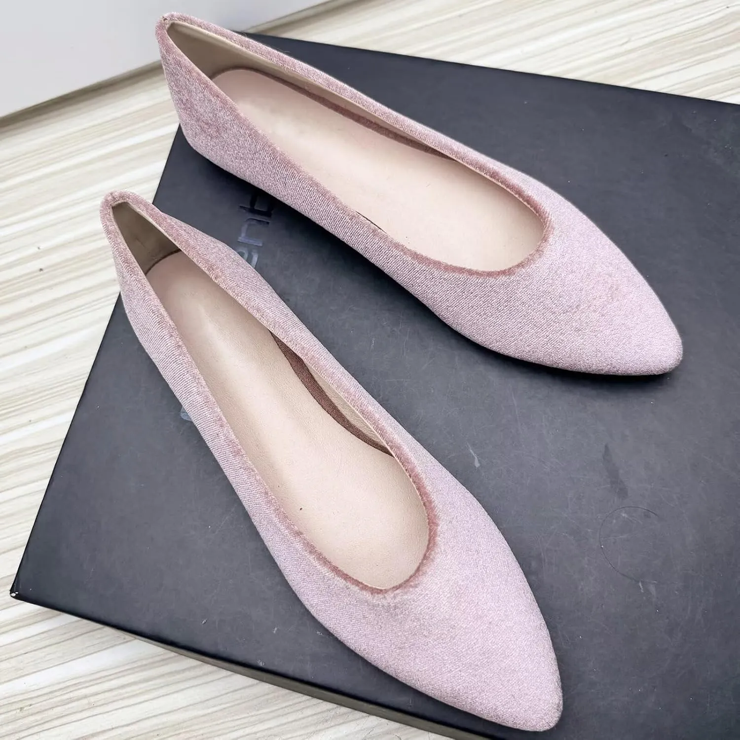 SAILING LU Pointed Toe Shoes Womens Solid Color Ballet Flats Comfortable Flat Shoes for Work Slip On Walking Loafers