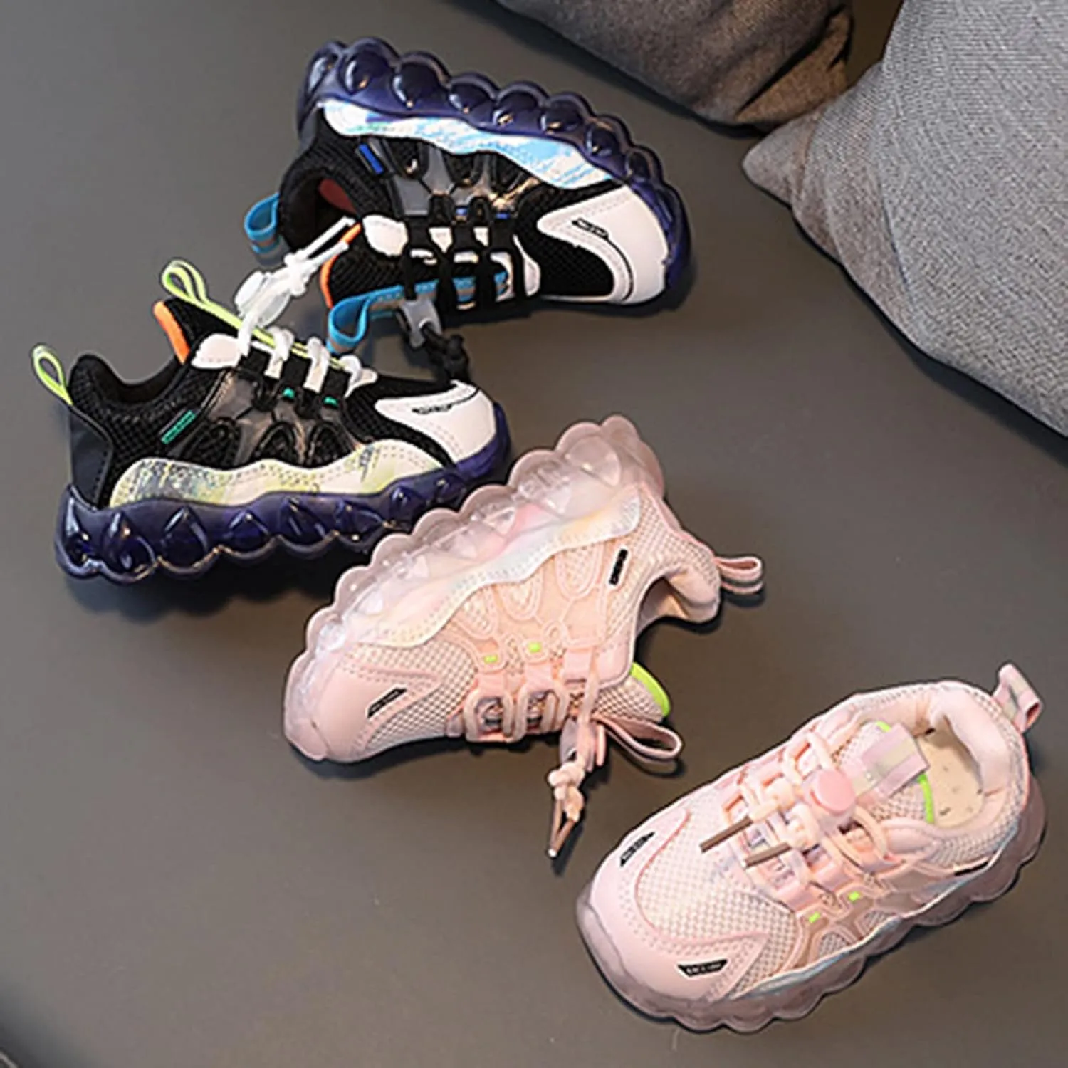 sfdgfhyf Children Summer Sandals Fashion Light On LED Baby Shoes Casual Shoes Boy Sport Shoes Soft Sole Kids Sport Shoes