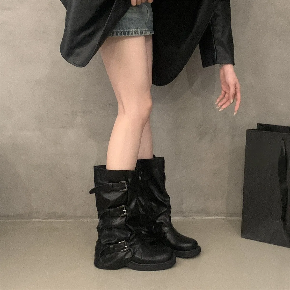 thick-soled black knight boots women's shoes popular autumn and winter new retro belt buckle stack boots thick heel boots