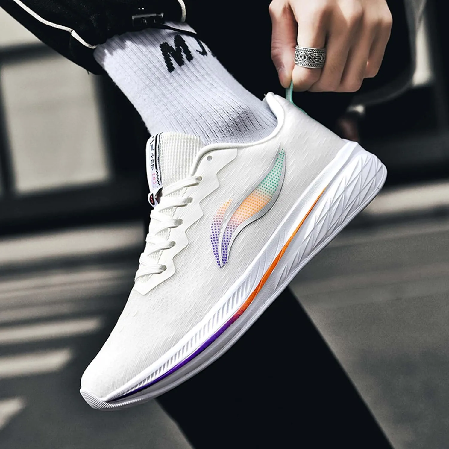 Unisex Sports Running Shoes Lightweight Breathable Sneakers Non-Slip Cushioning Racing Tennis Fitness Casual Sneakers Street Personalized Fluorescent Casual Walking Shoes