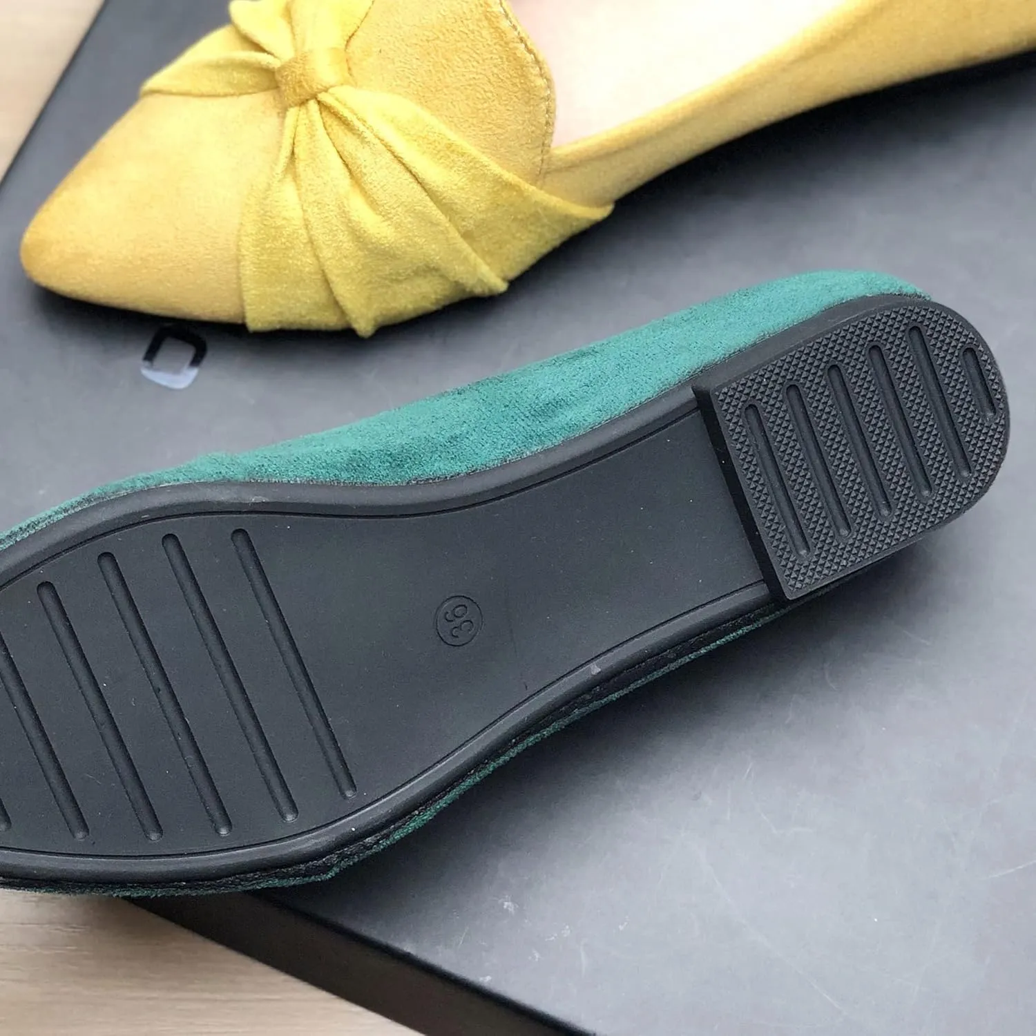 WENJIAZHIZHI Loafers for Women's Shoes Slip-On Loafer Flats Comfortable Memory Foam Dress Shoes Pointed Toe Ballet Flats