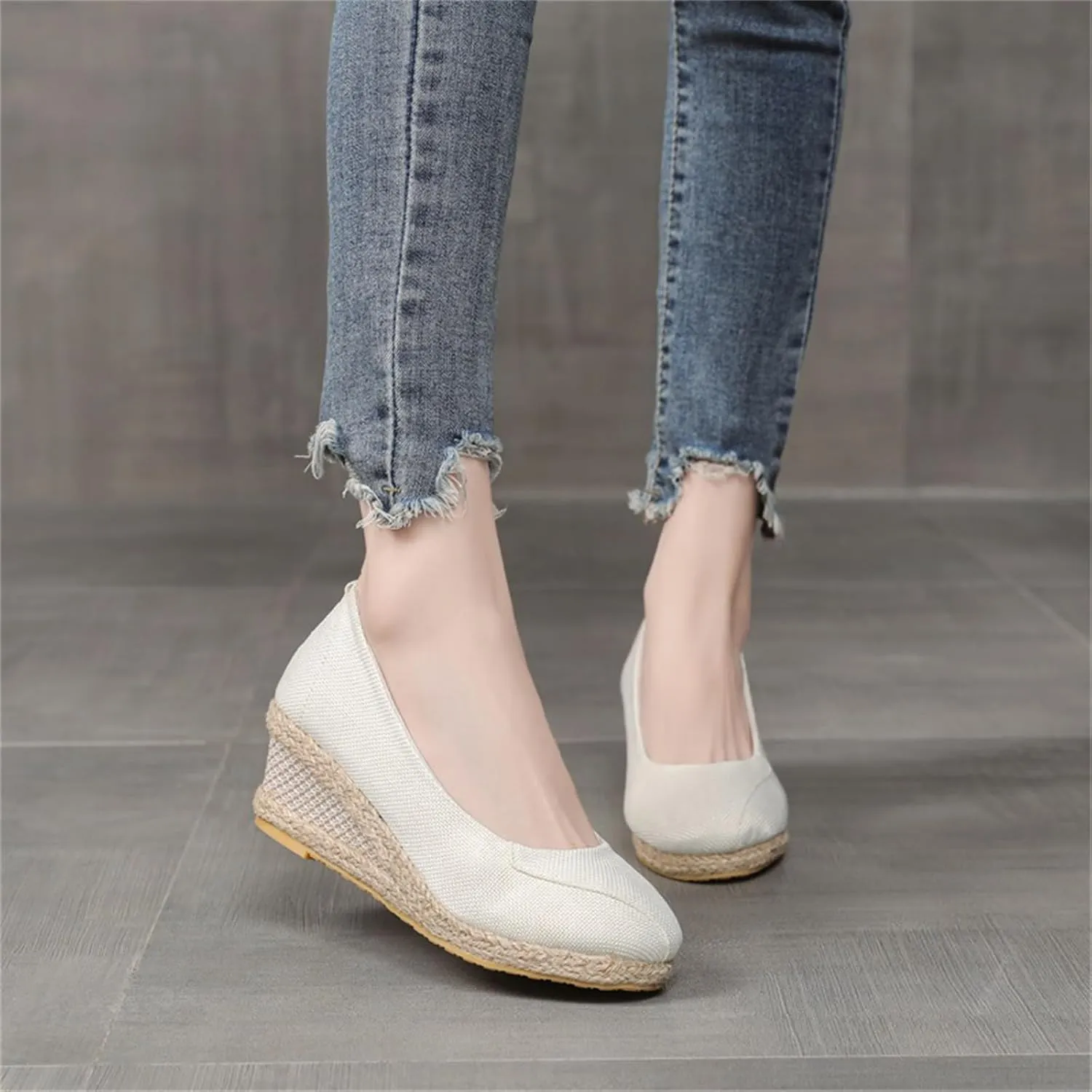 Womens Espadrilles Wedges Sandals Platform Heels Wedge Sandals Slip On Woven Wedges Pumps Shoes Comfortable Platform Wedge Sandal Solid Closed Pointed Toe Shoes Breathable Comfy Walking Shoe