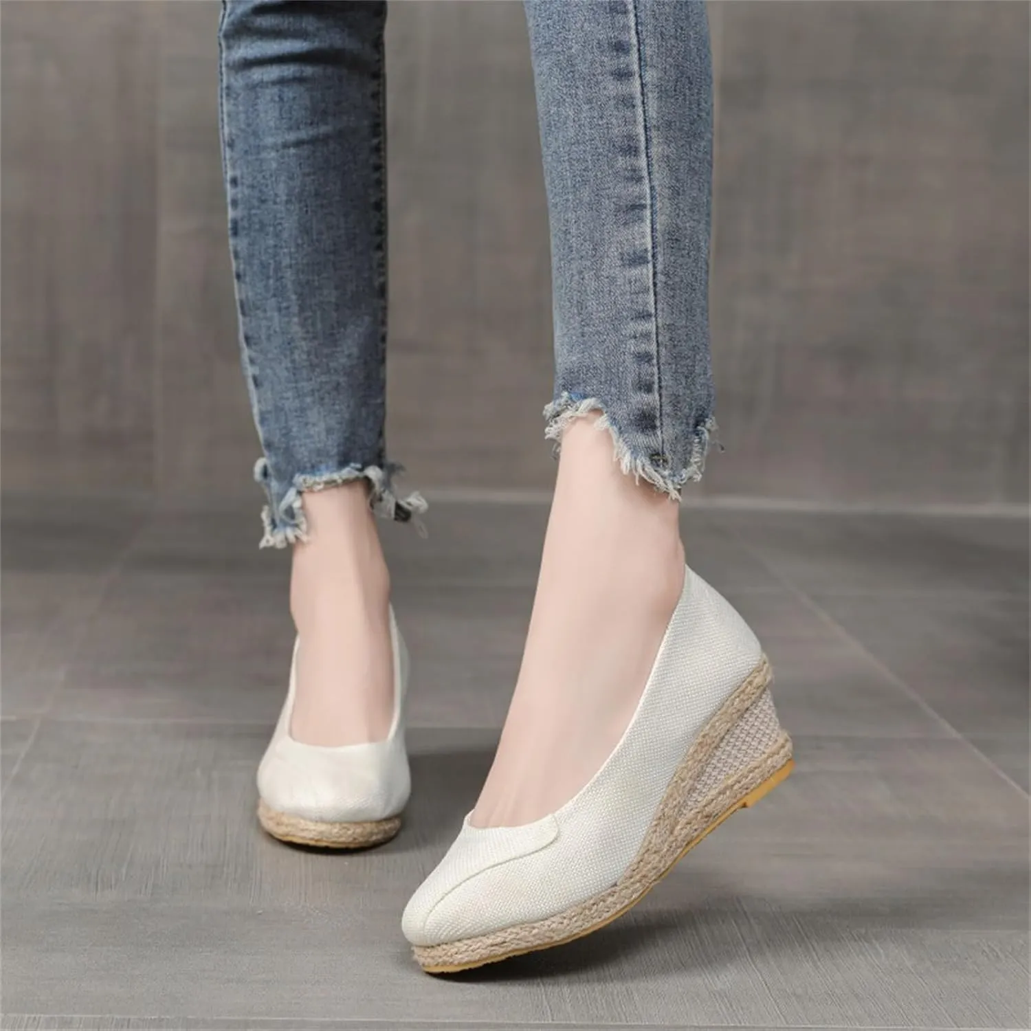 Womens Espadrilles Wedges Sandals Platform Heels Wedge Sandals Slip On Woven Wedges Pumps Shoes Comfortable Platform Wedge Sandal Solid Closed Pointed Toe Shoes Breathable Comfy Walking Shoe