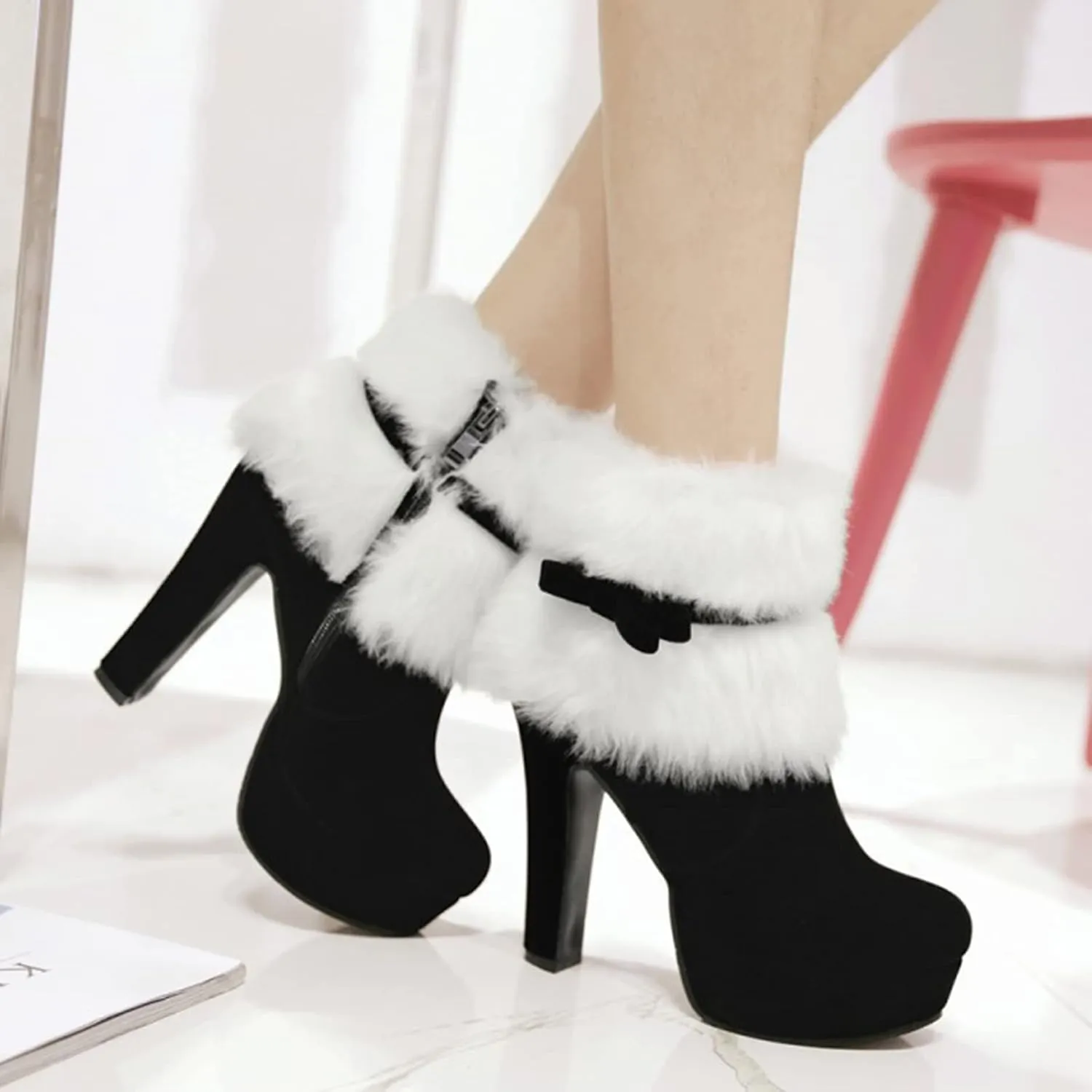 Women's Fur Lined Christmas Ankle Boots