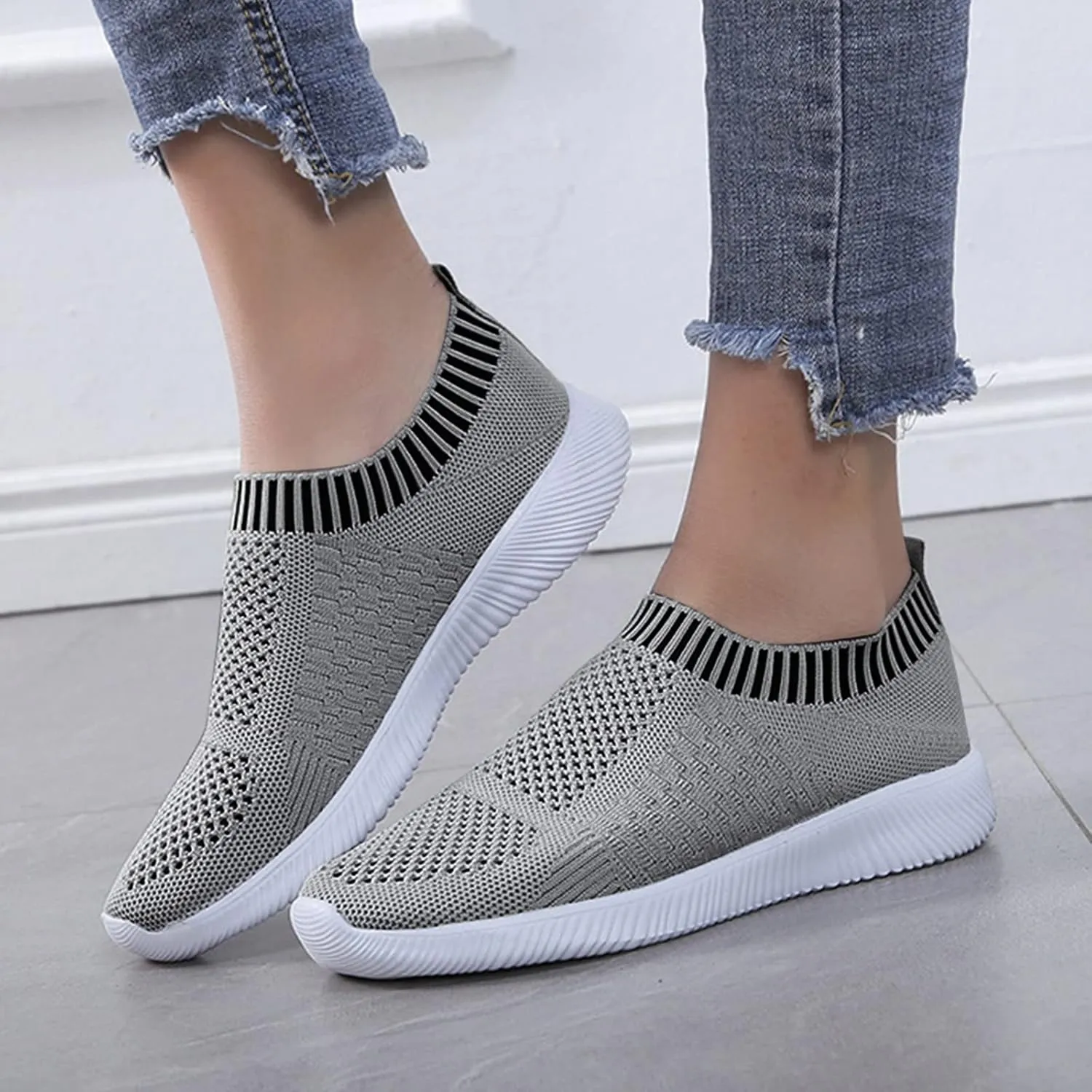 Womens Orthopedic Slip On Casual Shoes Walking Sneakers with Arch Support Comfortable Loafers Plantar Fasciitis Relief Foot Pain Diabetic Feet