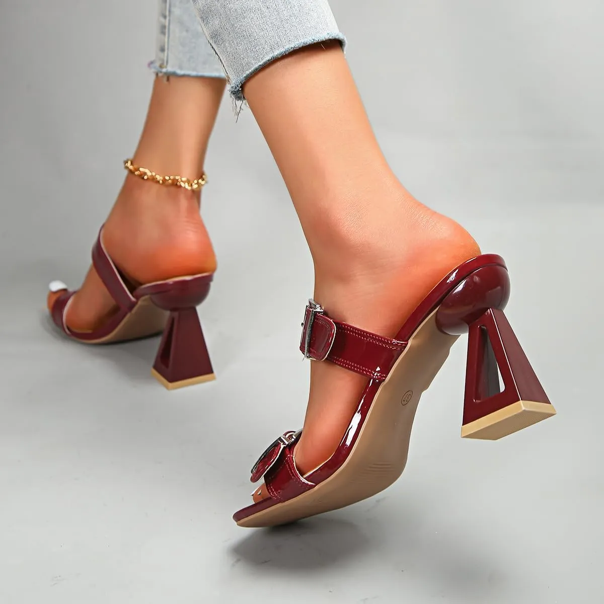 Women’s Silver Heeled Sandals – Square Toe Slip-On Mules with Chunky Geometric Heel & Double Buckle Straps – Metallic High Heel Dress Shoes for Party, Night Out, Fashion Street Style