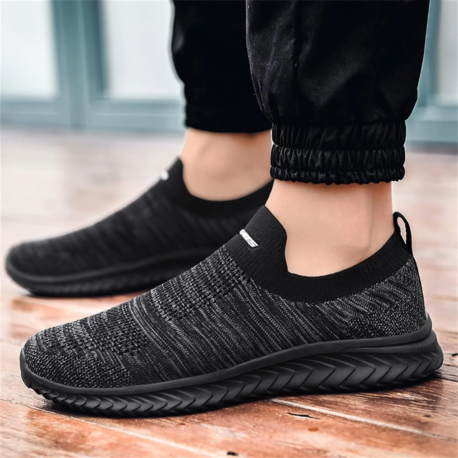 Women's Slip On Sneakers Lightweight Breathable Non Slip Work Shoes Women Walking Men's Casual Shoes Walking Sneakers White Tennis Shoe White Loafers