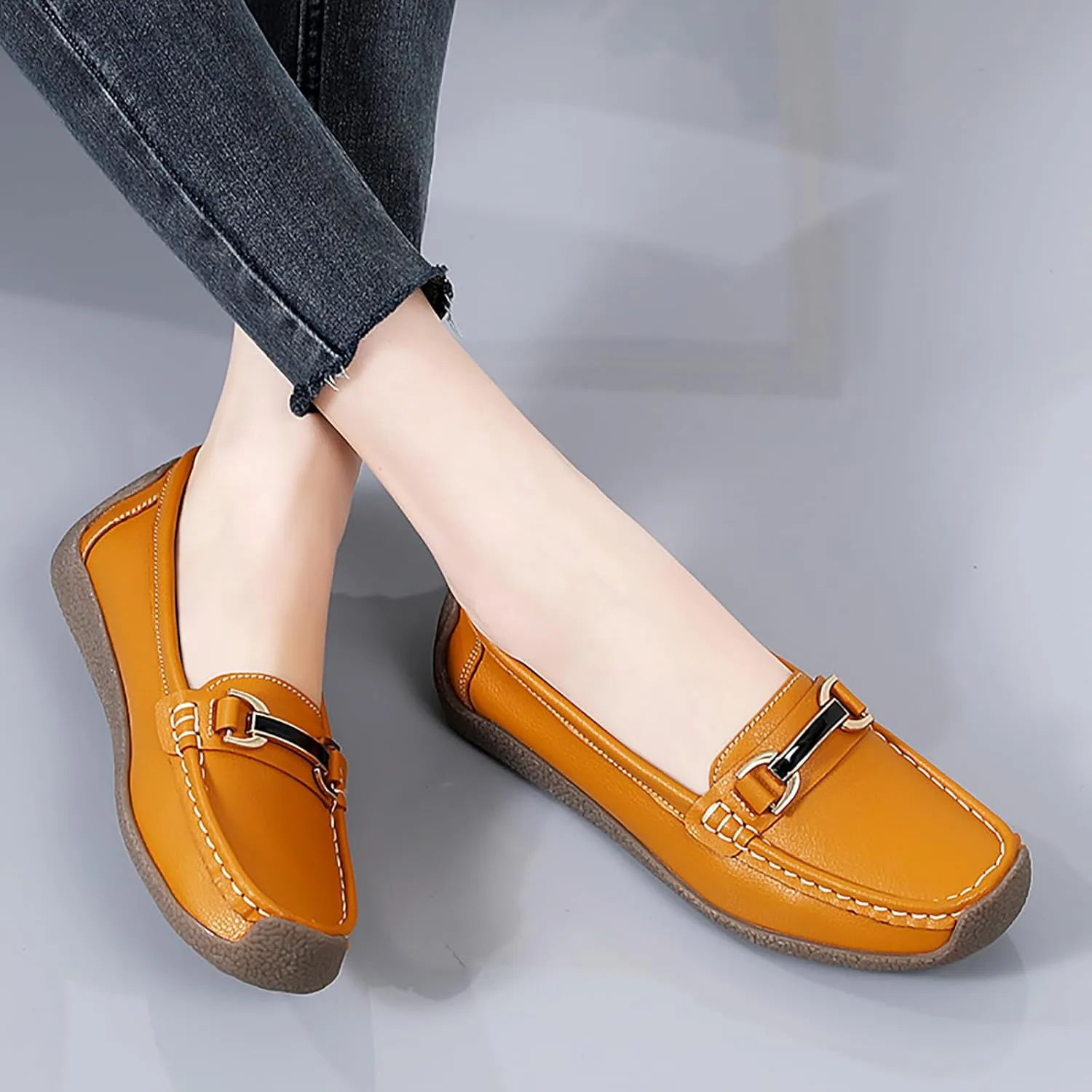 Women's Wide Width Loafers Comfort Slip on Shoes Walking Shoes for Ladies Mocassins Driving Shoe