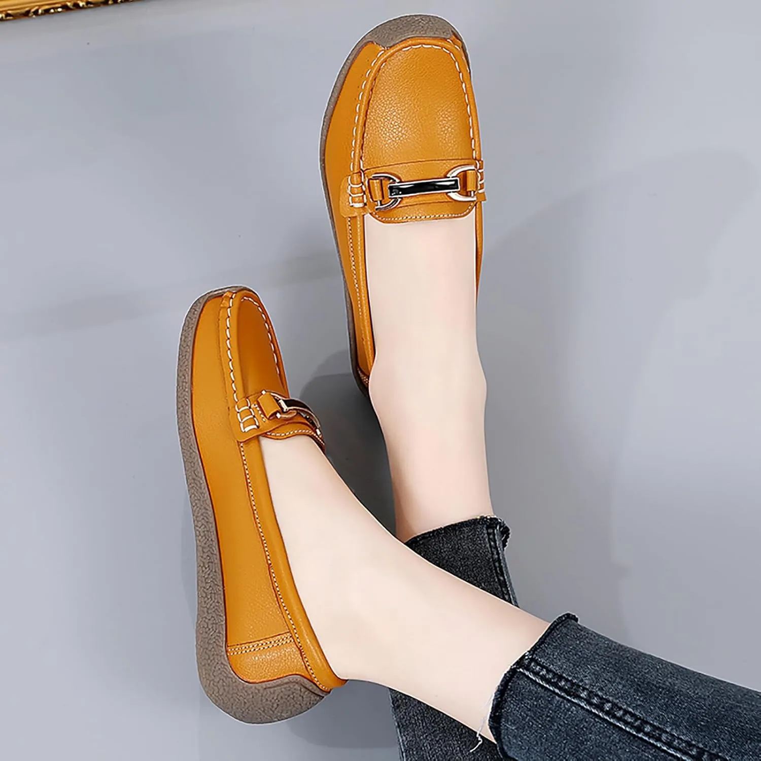 Women's Wide Width Loafers Comfort Slip on Shoes Walking Shoes for Ladies Mocassins Driving Shoe
