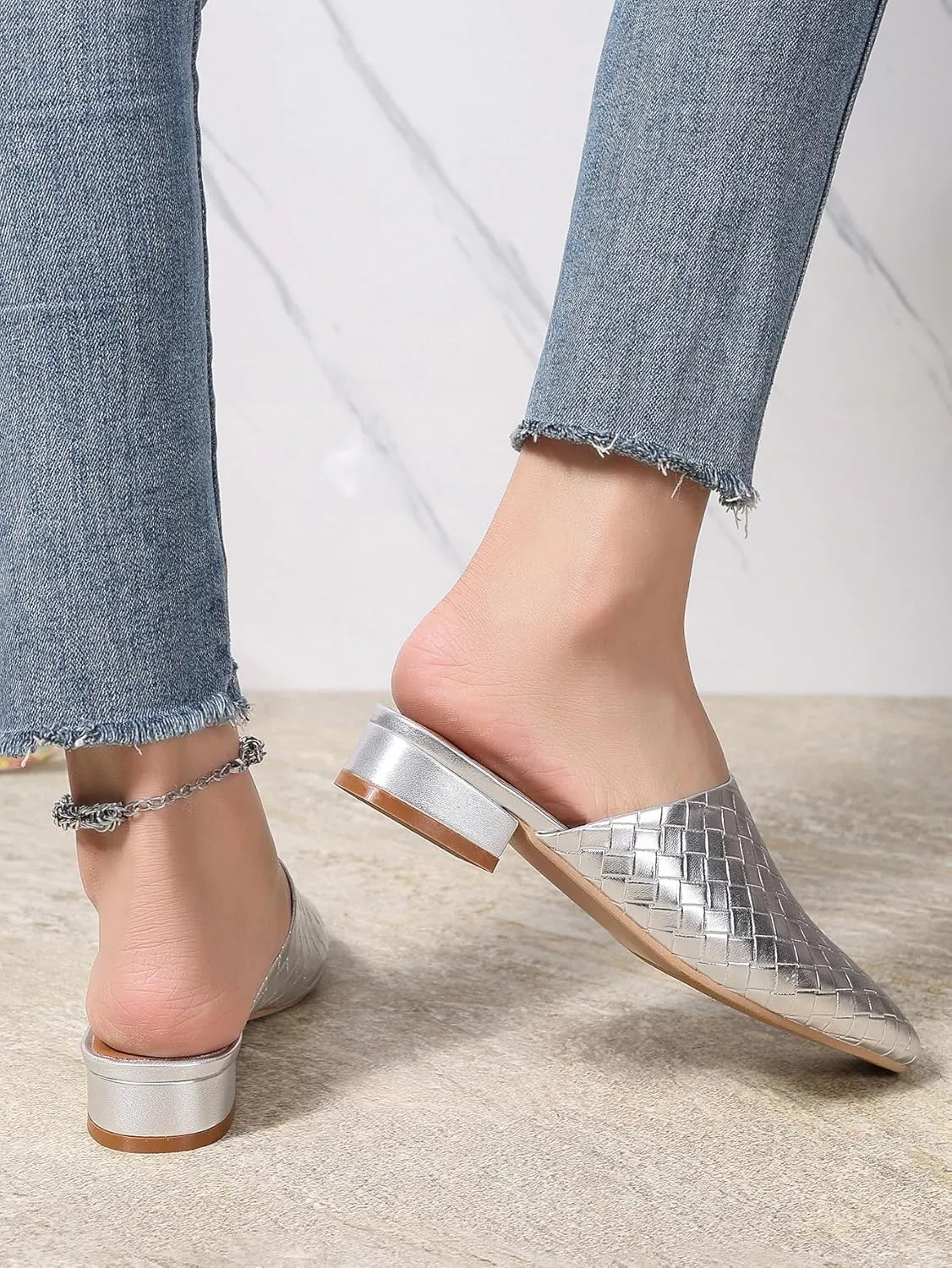 Women's Woven Mules Ladies Trendy Low Heel Slip-On Shoes Comfortable Summer Casual Slides for Women